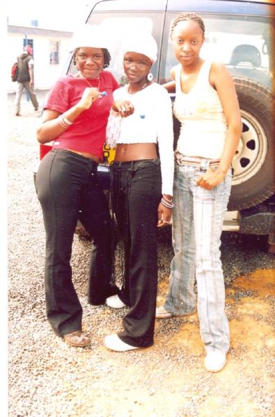 RINA,CARINE ET JOANE